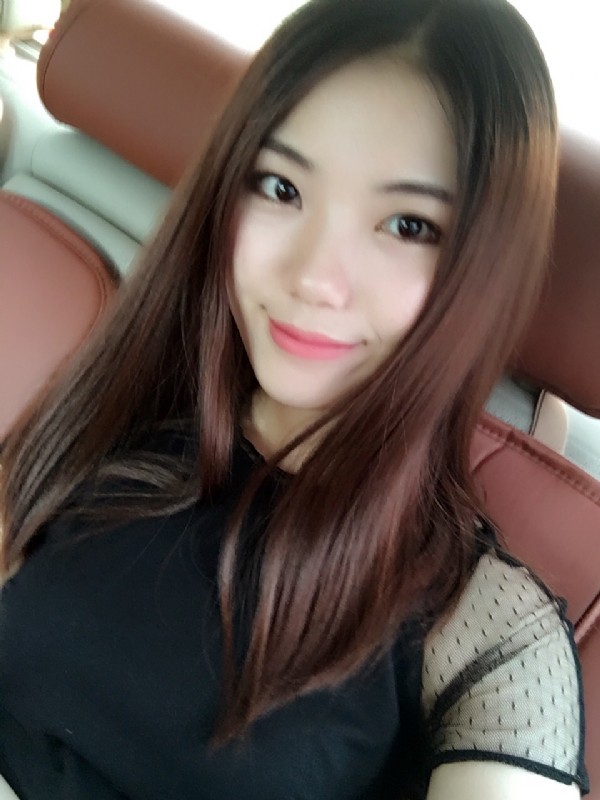 盛开的花朵的第二张照片--泉州相亲服务中心
