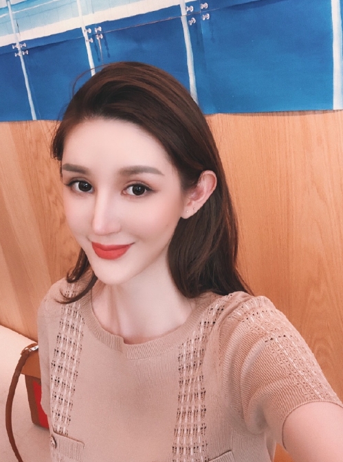 张婉婷的第一张照片--泉州相亲服务中心