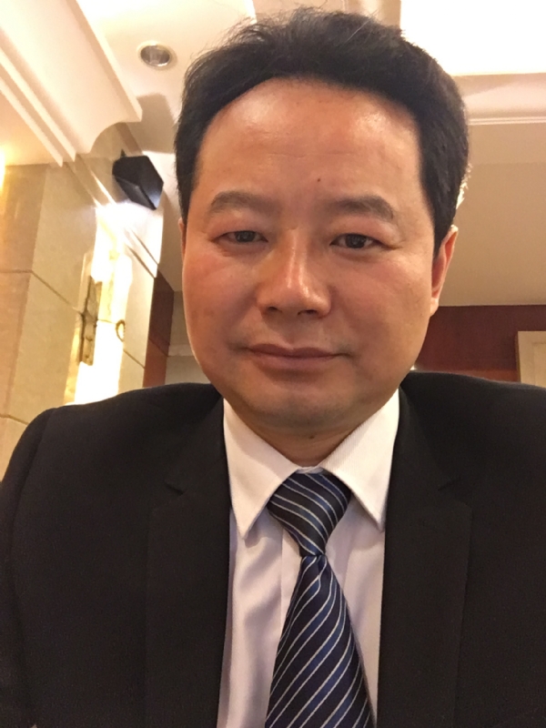 岁月的第一张照片--泉州相亲服务中心