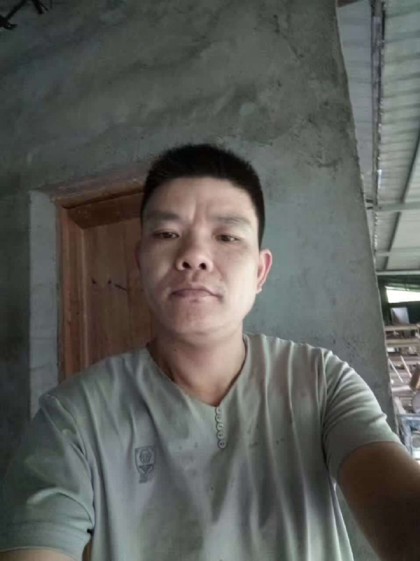 寻找幸福的第一张照片--泉州相亲服务中心
