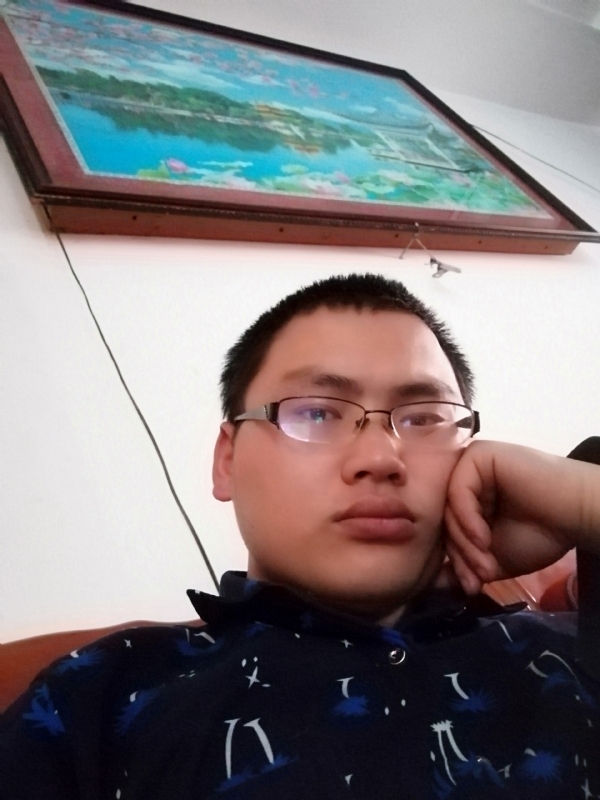90男孩的第一张照片--泉州相亲服务中心