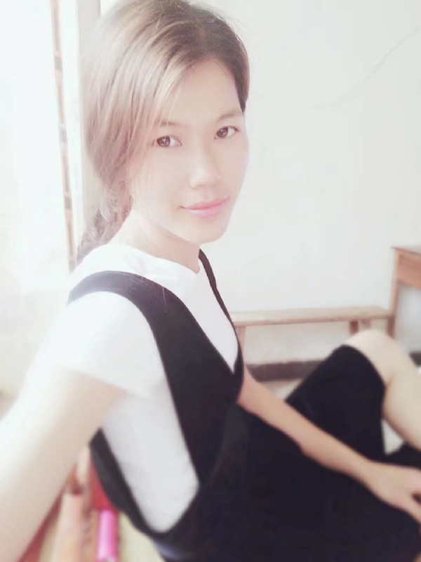 婷婷的第一张照片--泉州相亲服务中心