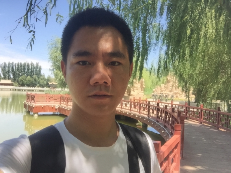 一见倾心的第一张照片--泉州相亲服务中心