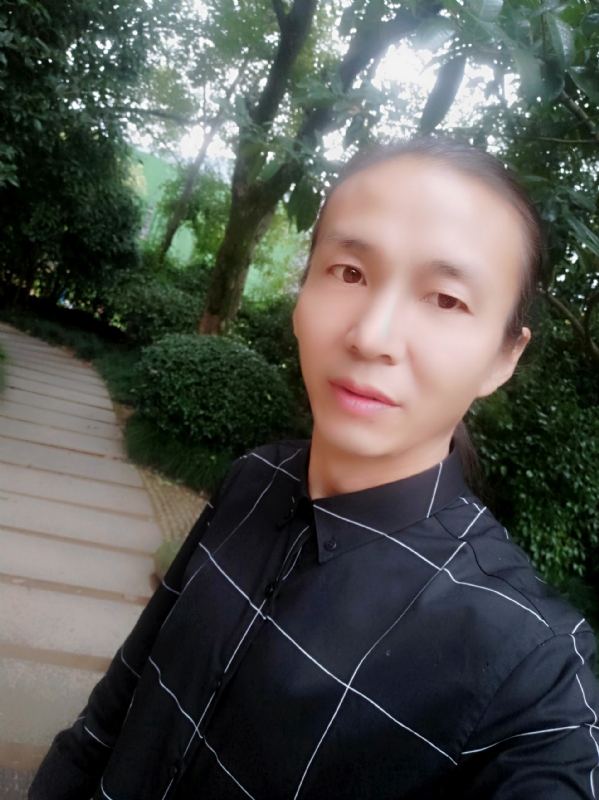 北方的狼的第一张照片--泉州相亲服务中心