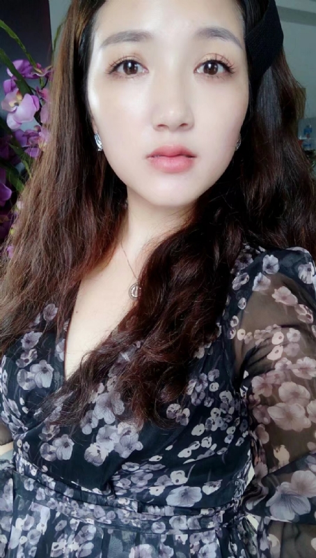 Jasmyn的第一张照片--泉州相亲服务中心