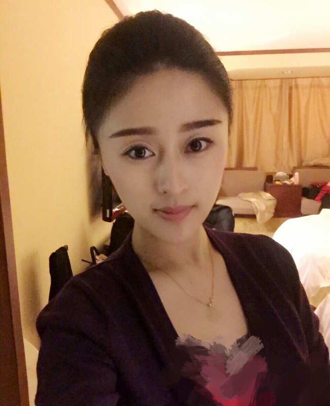挣扎的第一张照片--泉州相亲服务中心