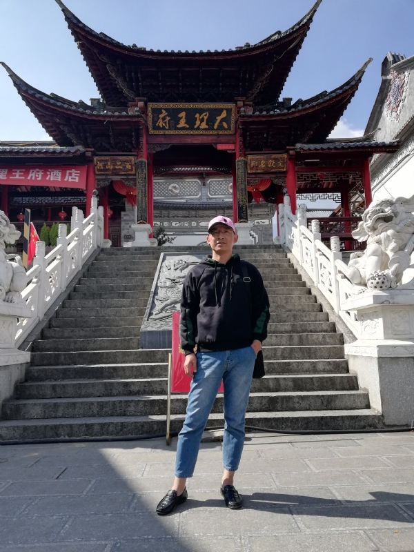 旧事离人的第一张照片--泉州相亲服务中心