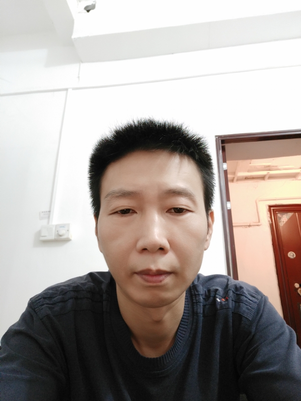 爱依然的第一张照片--泉州相亲服务中心