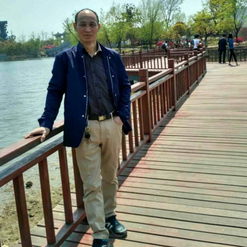 大随帅哥的第一张照片--泉州相亲服务中心