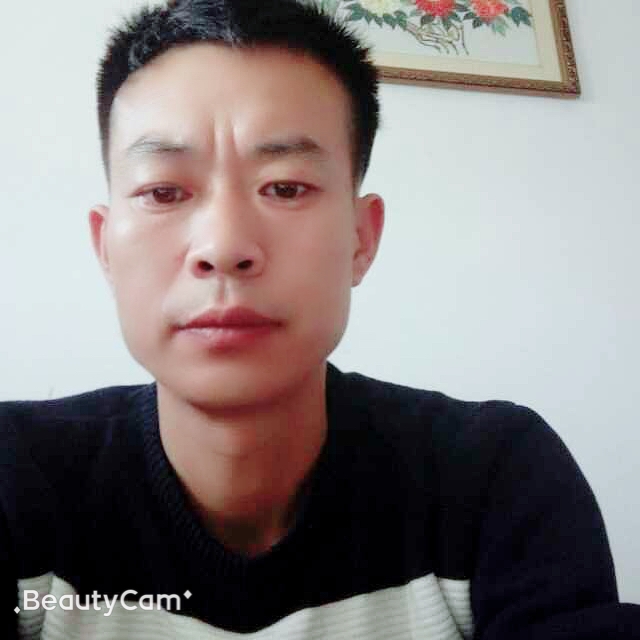 风中追风的第一张照片--泉州相亲服务中心