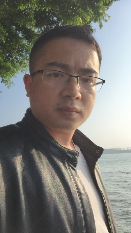 志尧的第一张照片--泉州相亲服务中心