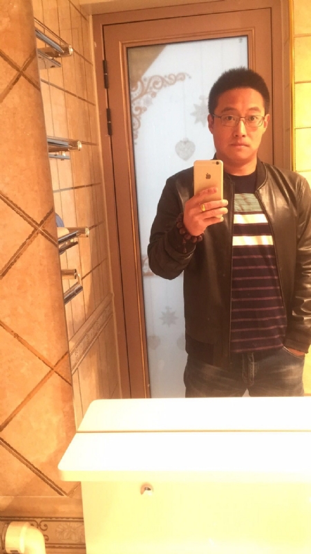 华灯初下的第一张照片--泉州相亲服务中心