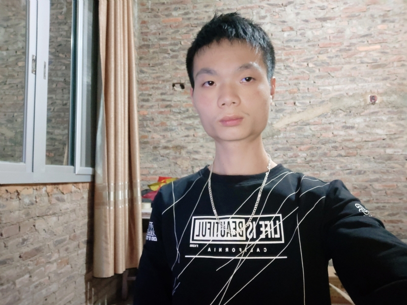杨翊天的第一张照片--泉州相亲服务中心