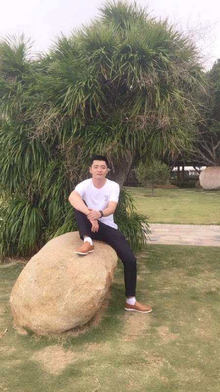 奇点的第一张照片--泉州相亲服务中心
