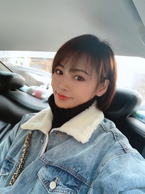 小丫头的第一张照片--泉州相亲服务中心