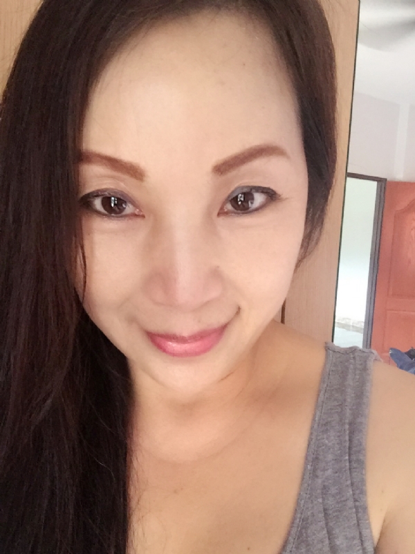 ying的第一张照片--泉州相亲服务中心