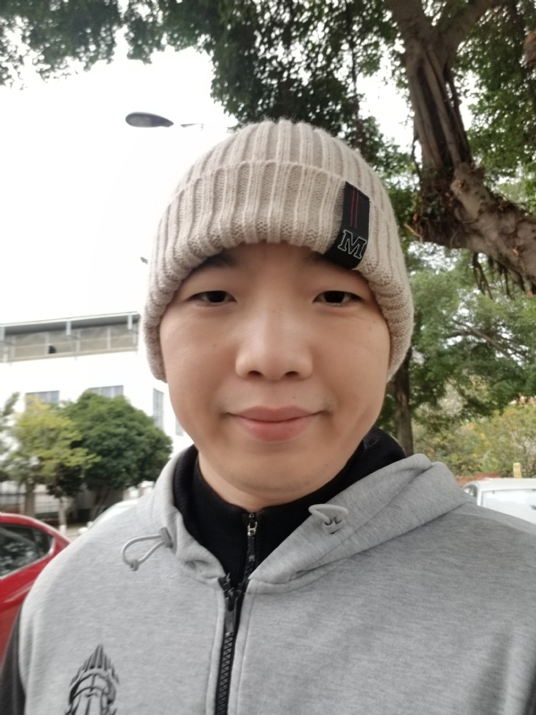 爱笑的老虎的第一张照片--泉州相亲服务中心