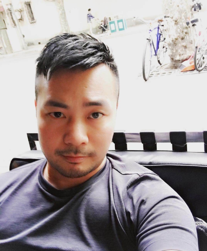刘江平的第二张照片--泉州相亲服务中心