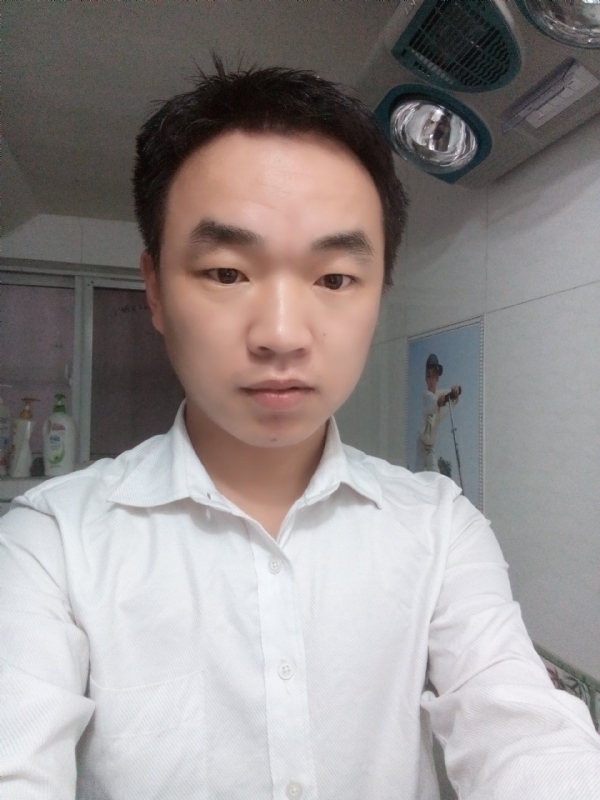 夜凉露沾衣的第二张照片--泉州相亲服务中心