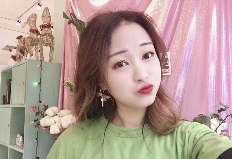 罗兰的第二张照片--泉州相亲服务中心