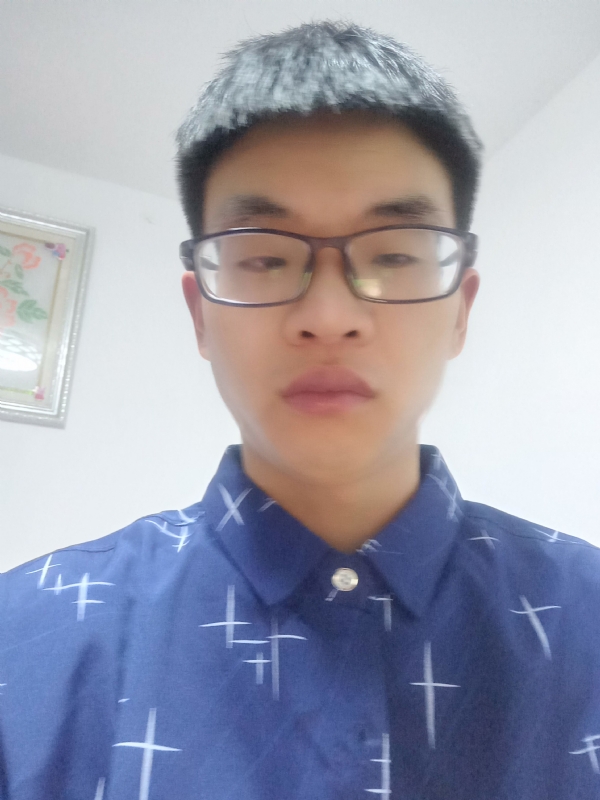 搬砖小伙的第一张照片--泉州相亲服务中心