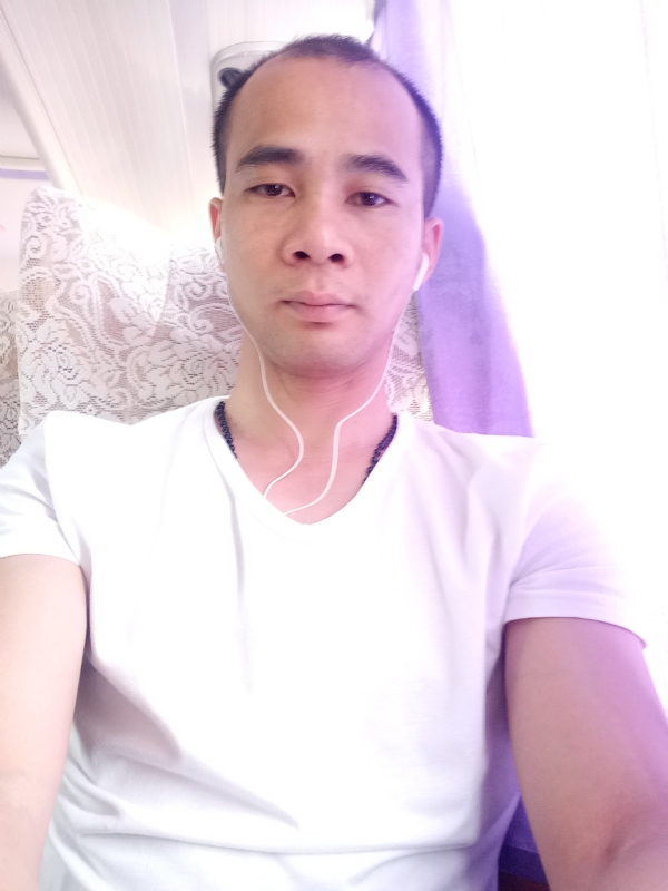 qiaozi的第一张照片--泉州相亲服务中心