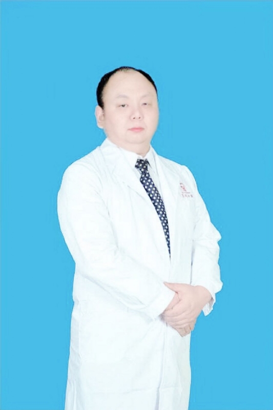小村医的第一张照片--泉州相亲服务中心
