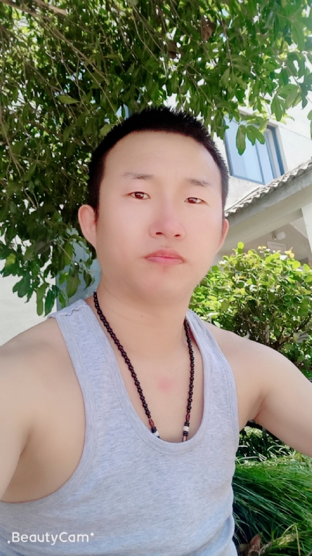 系咯在的第一张照片--泉州相亲服务中心