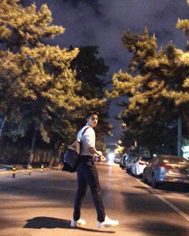 深海的第二张照片--泉州相亲服务中心