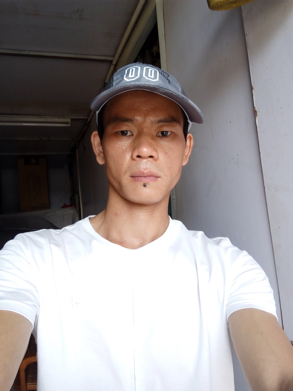 张生的第一张照片--泉州相亲服务中心