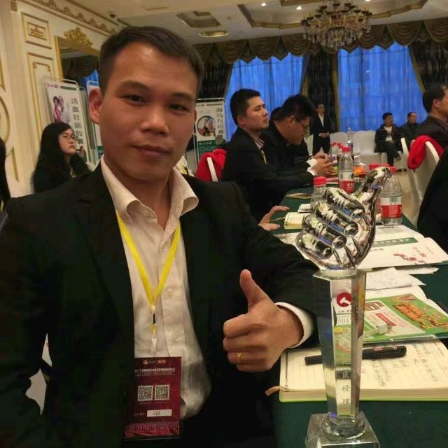 项帅的第一张照片--泉州相亲服务中心