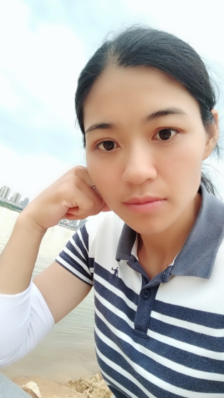 梅子的第一张照片--泉州相亲服务中心