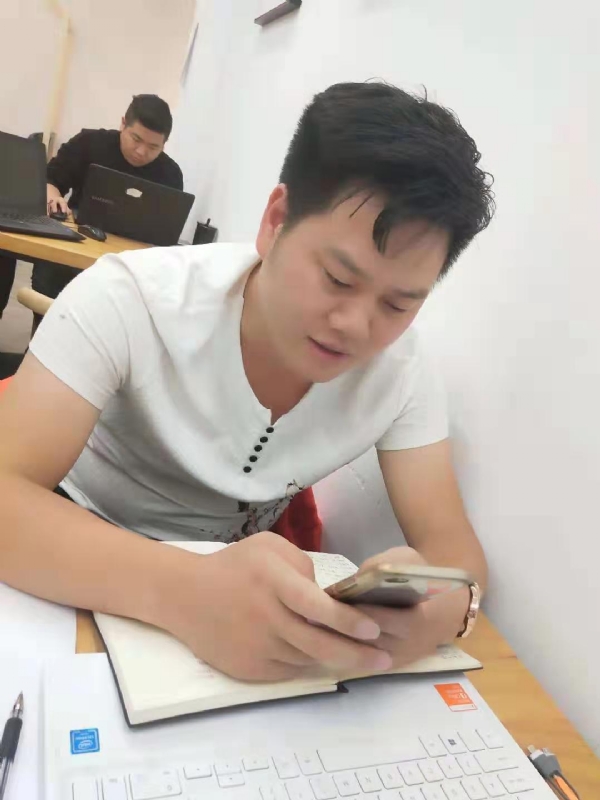 麒麟的第一张照片--泉州相亲服务中心
