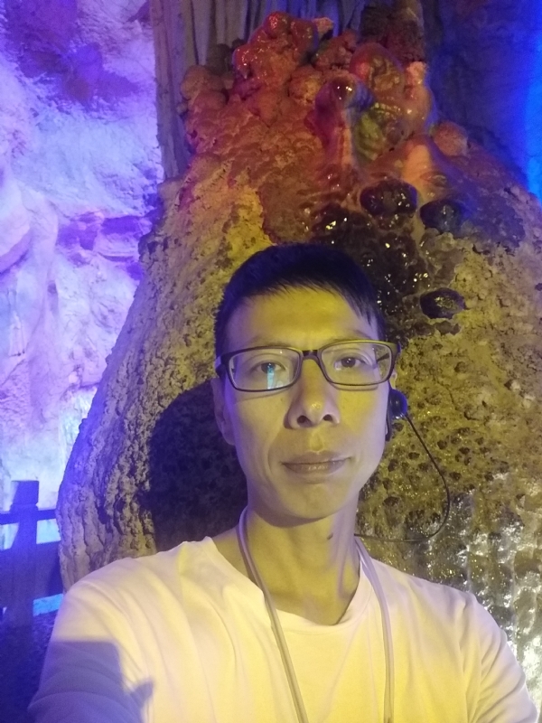 红叶的第一张照片--泉州相亲服务中心