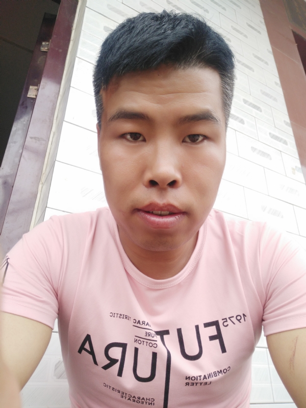 守护爱情的第一张照片--泉州相亲服务中心