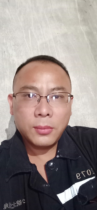知足常乐的第一张照片--泉州相亲服务中心