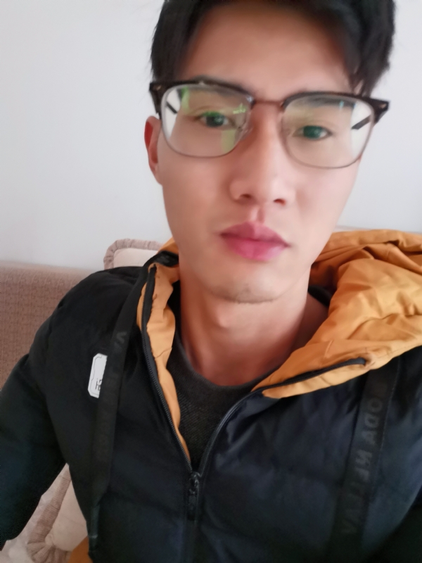 信念坚定始终如一的第一张照片--泉州相亲服务中心