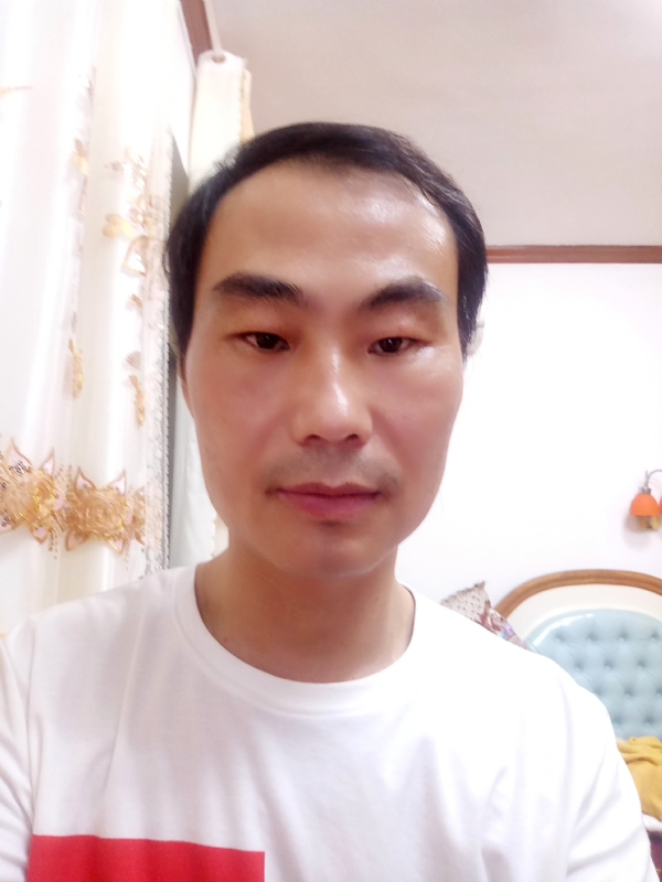 光明的第一张照片--泉州相亲服务中心