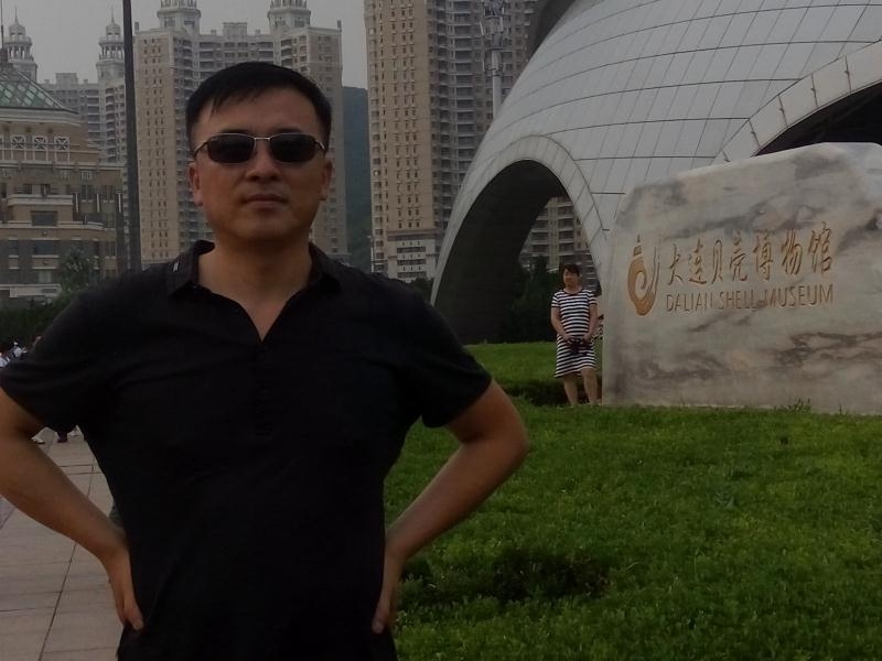 豁达的第一张照片--泉州相亲服务中心