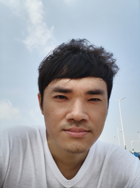 老实人的第一张照片--泉州相亲服务中心