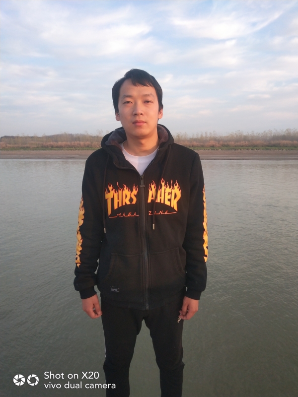一往情深的第一张照片--泉州相亲服务中心