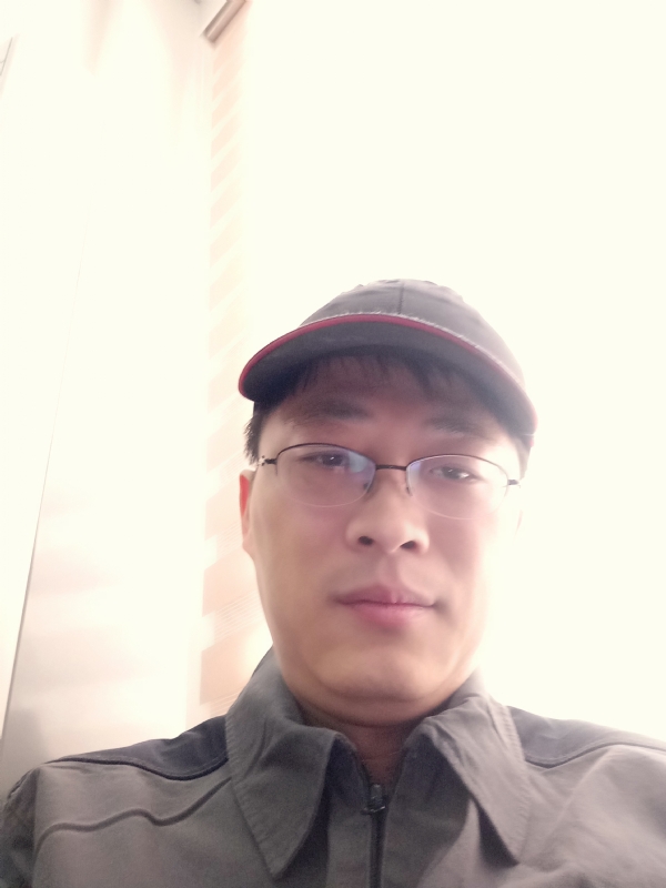 小马哥的第一张照片--泉州相亲服务中心