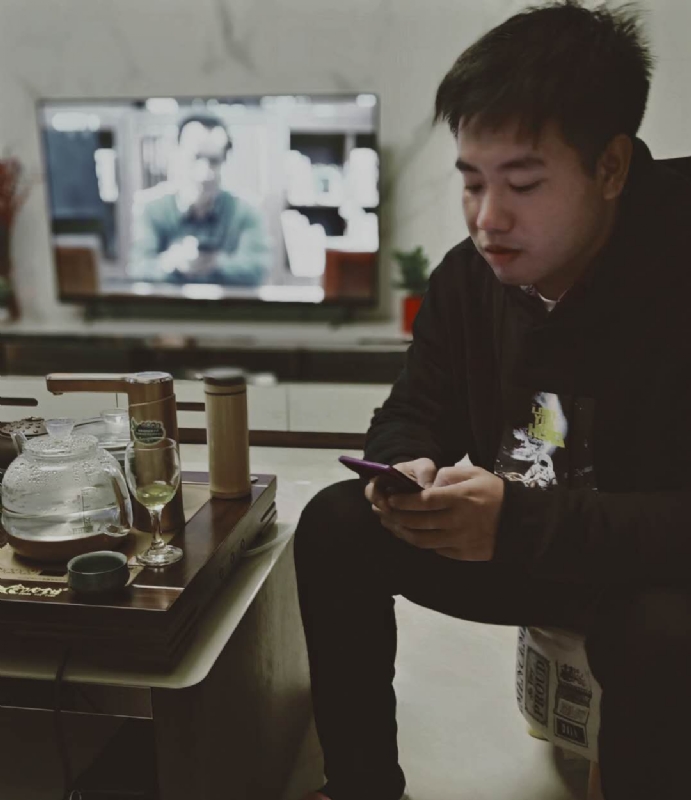 嗯今年能脱单吗的第一张照片--泉州相亲服务中心