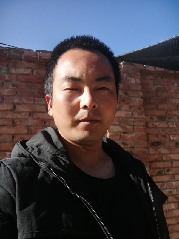 流年寂寞了谁的容颜的第一张照片--泉州相亲服务中心