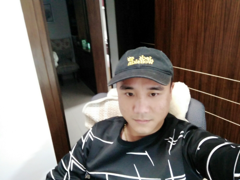 坚持我爱的第一张照片--泉州相亲服务中心