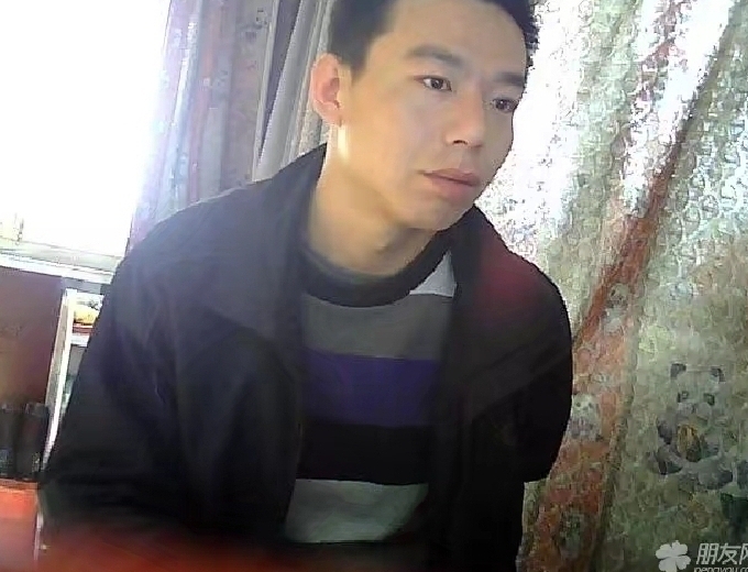 向钱奔跑的第一张照片--泉州相亲服务中心