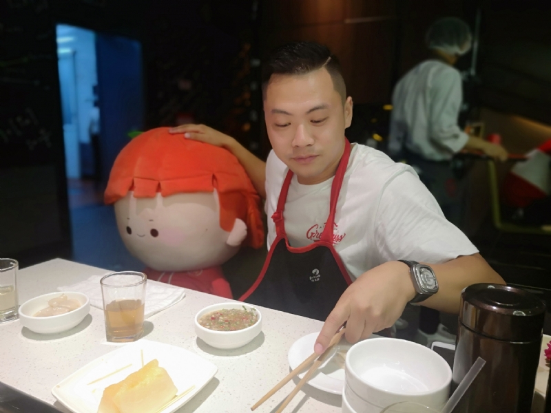 逆行的第一张照片--泉州相亲服务中心