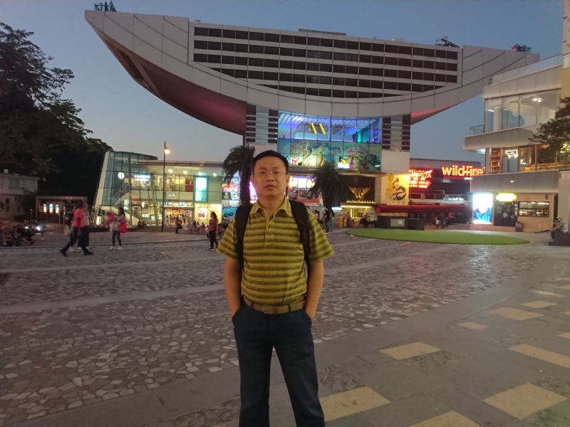 人间四月天的第一张照片--泉州相亲服务中心