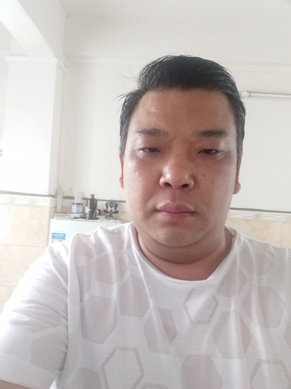 帅帅的第一张照片--泉州相亲服务中心