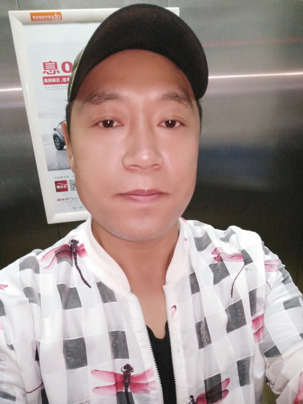 hainy的第一张照片--泉州相亲服务中心